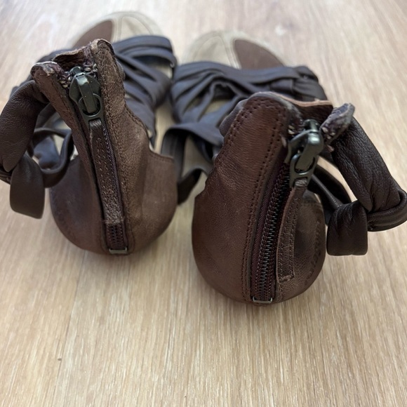 Patagonia Bandha Knot Sandals | Women’s 7 | Brown Leather Gladiator Strappy - Picture 4 of 7